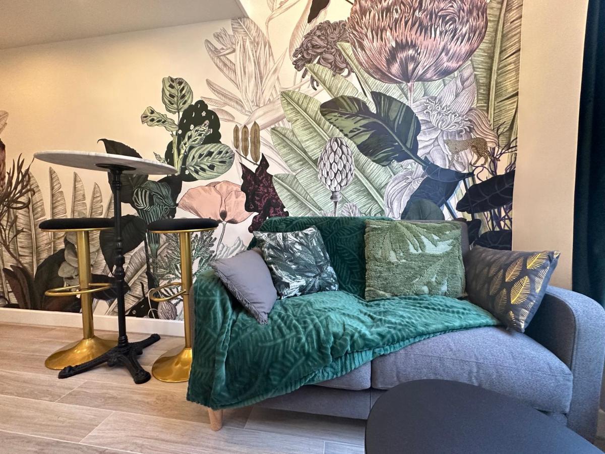 The Garden - Cosy Studio With Ac In The Very Center Of パリ エクステリア 写真